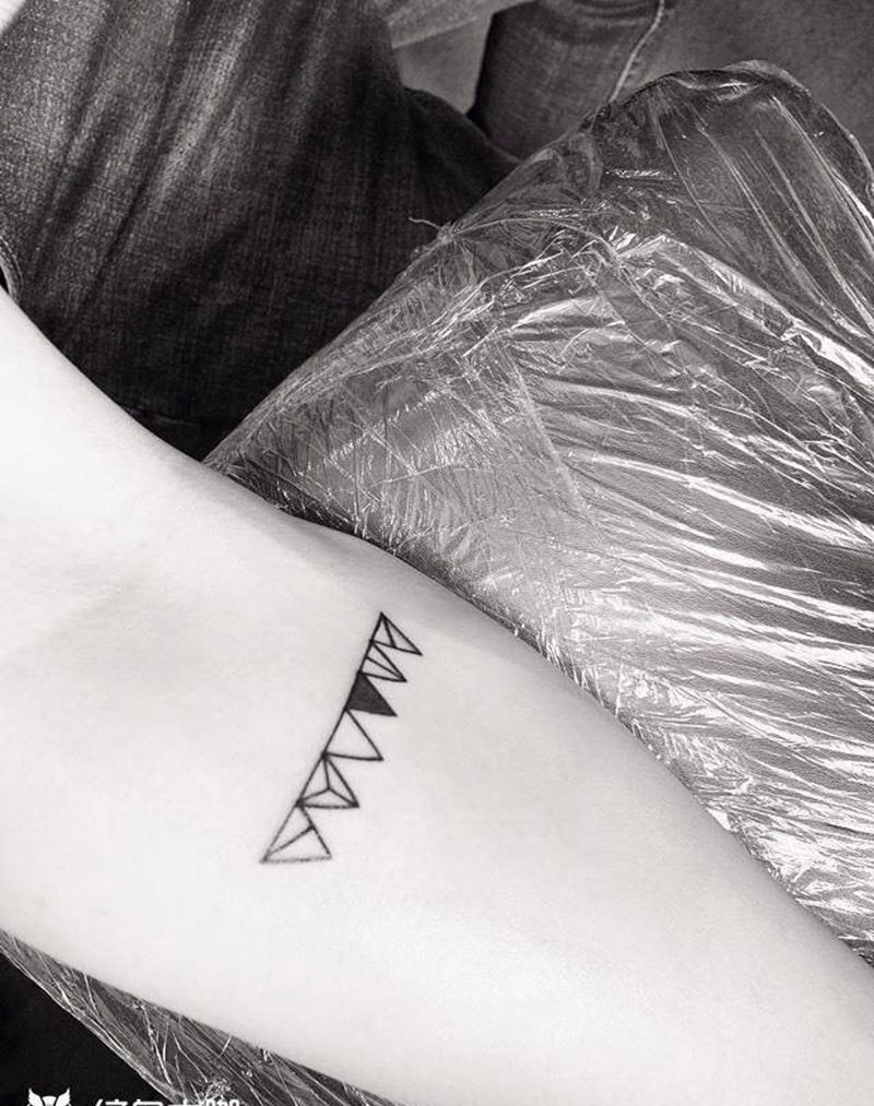 几何图案纹身图片