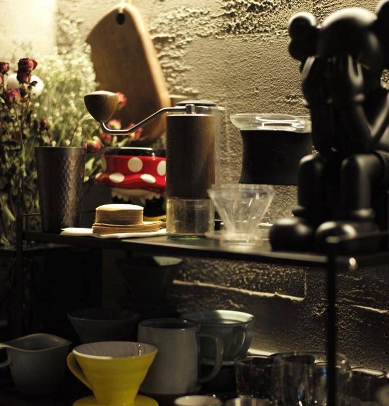 ＭＡＭＢＡ纹身图片_腿部欧美写实纹身图案