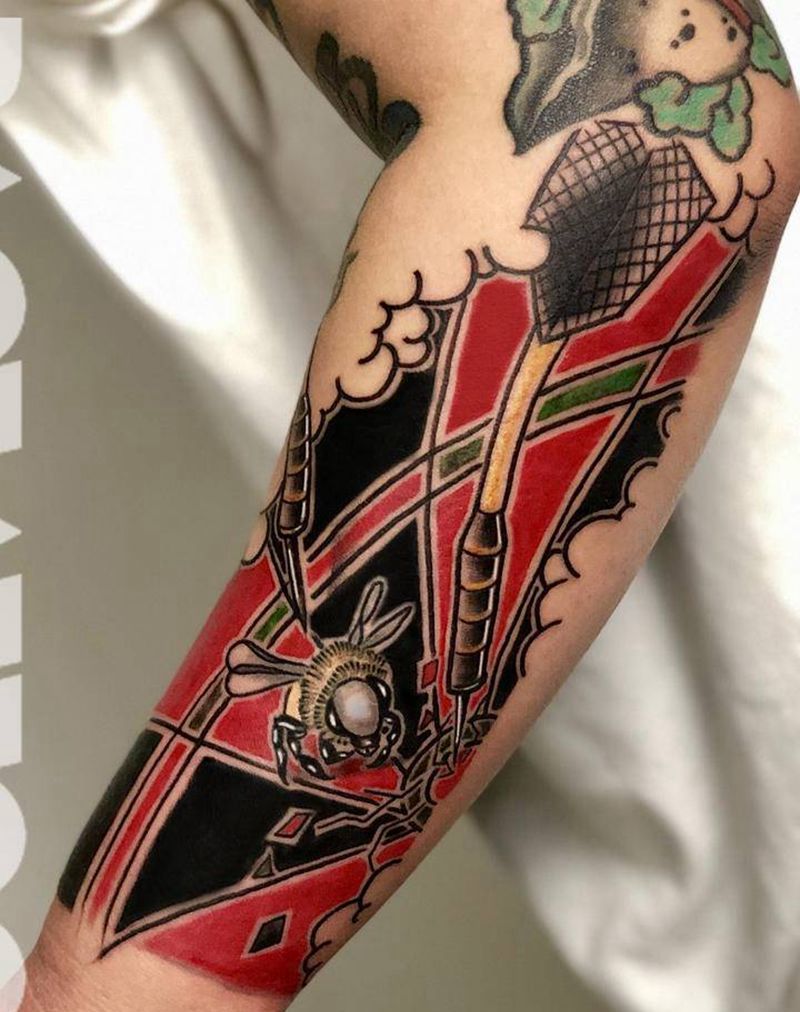 飞镖靶子纹身图片_手臂New School纹身图案