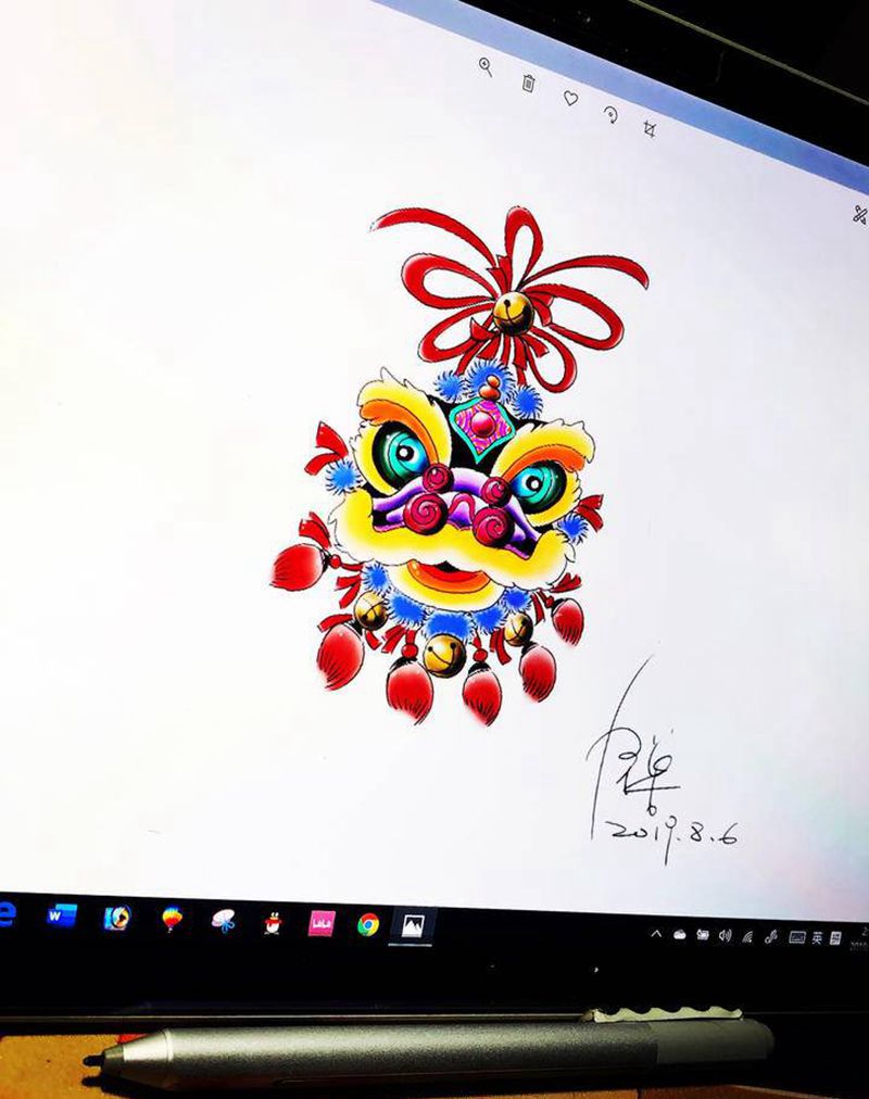 舞狮纹身图片_手臂腿部新传统New School狮子中式铃铛纹身图案