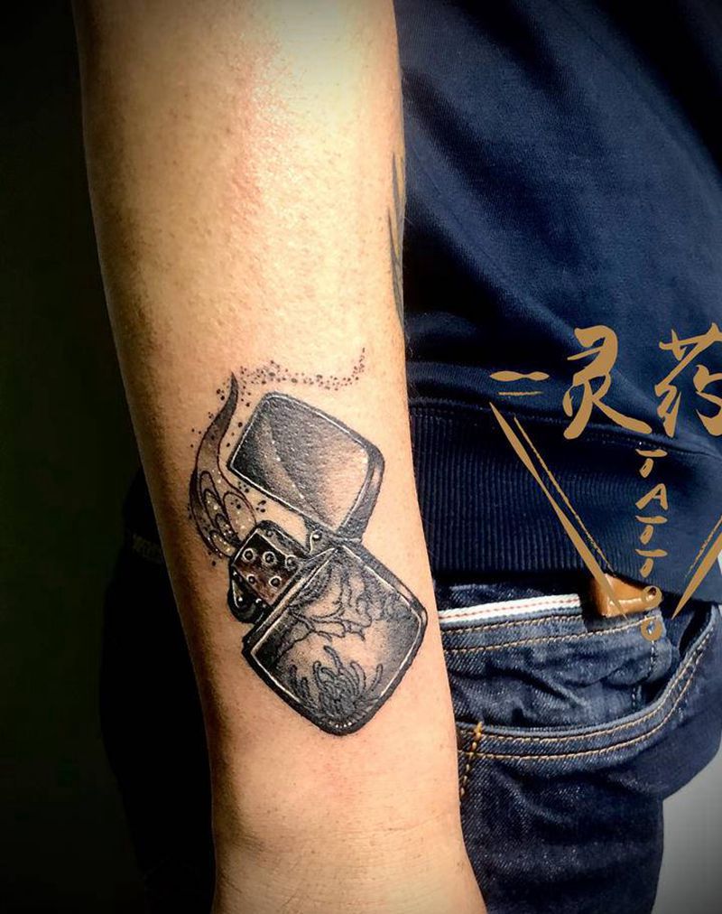 打火机纹身图片_手臂纹身图案