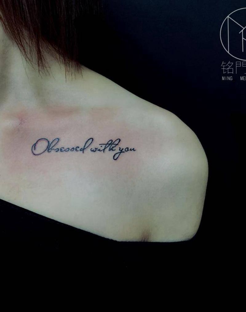 英文纹身图片_胸部纹身图案