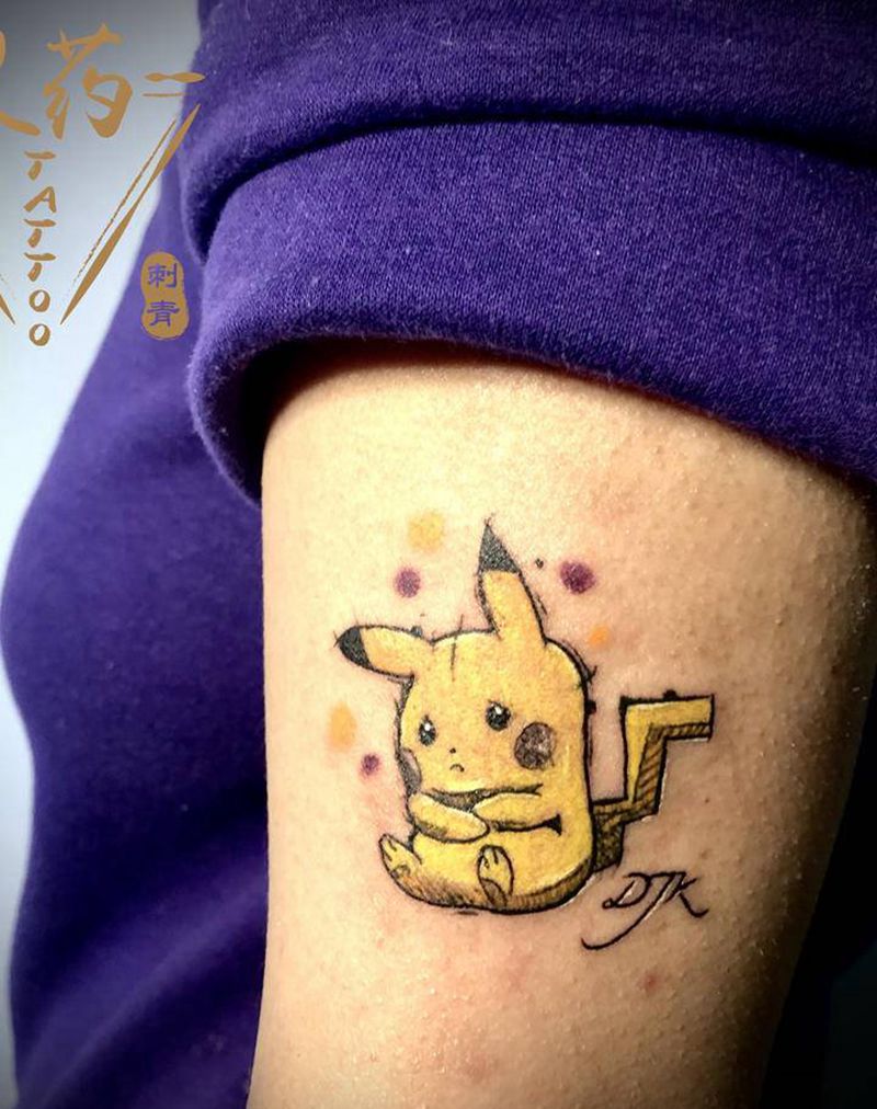 皮卡丘纹身图片_手臂纹身图案