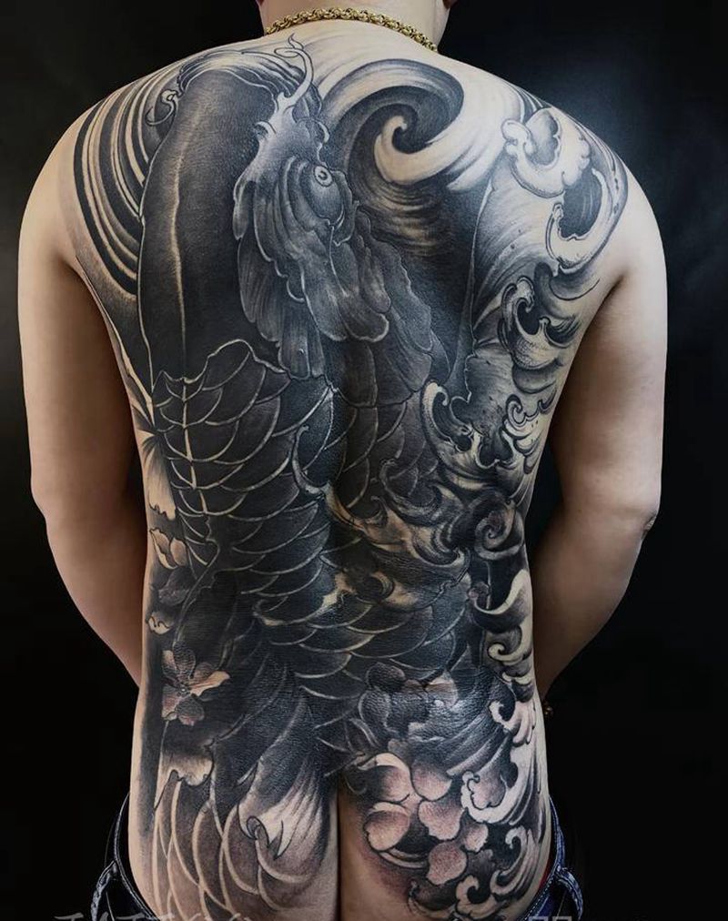 满背遮盖纹身图片_背部纹身图案