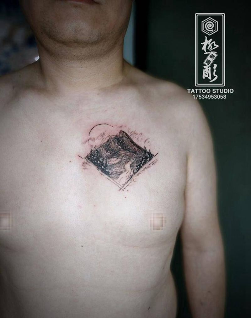 山水纹身图片_胸部点刺纹身图案