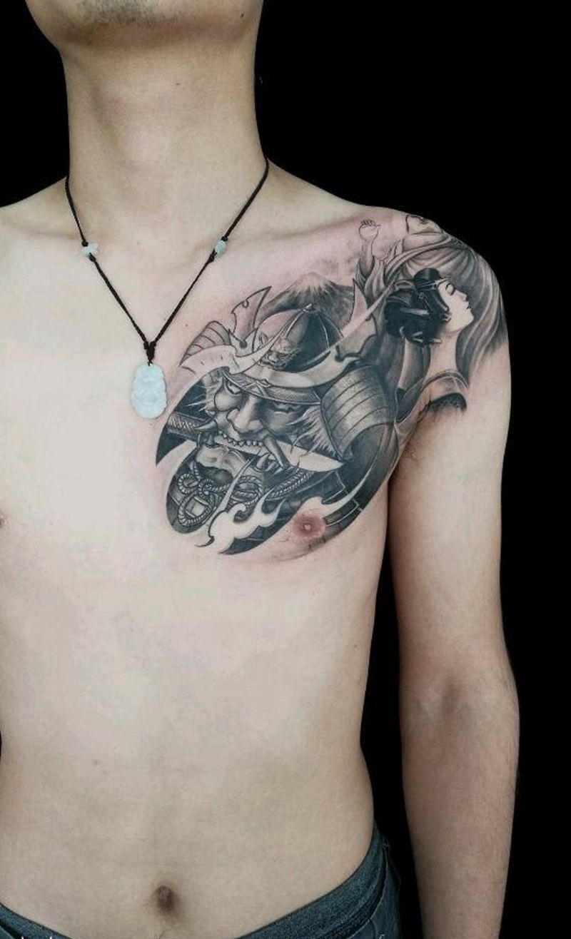 守护纹身图片_胸部肩部新传统欧美写实纹身图案