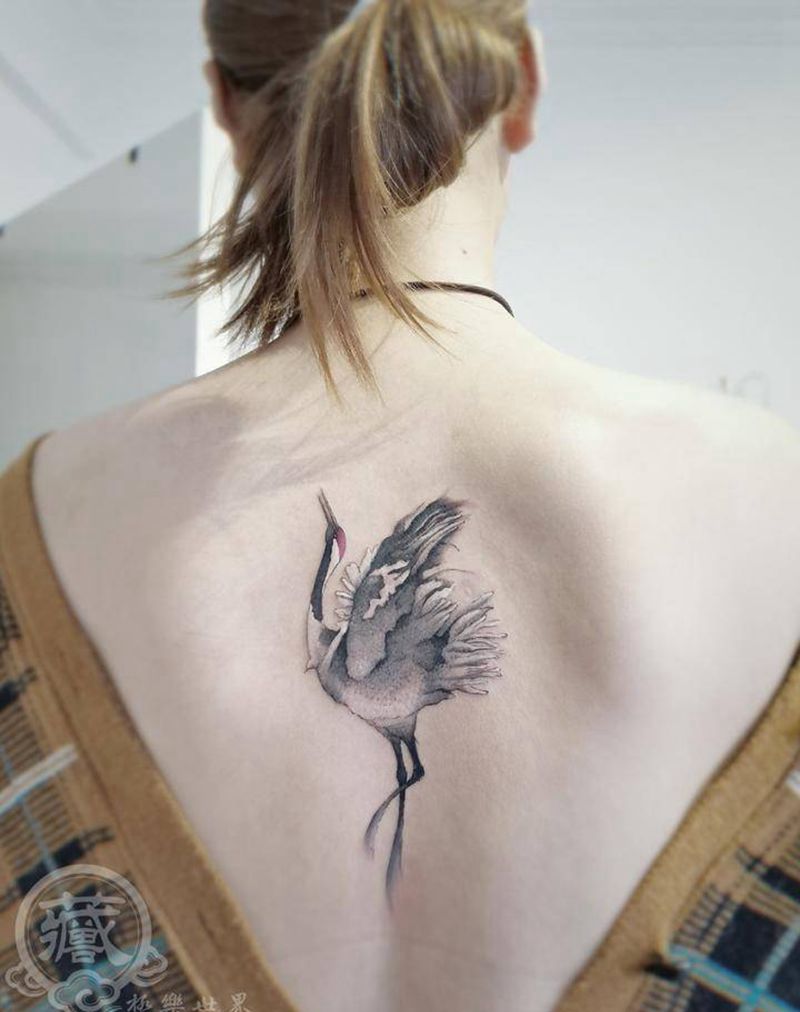 水墨仙鹤纹身图片_颈部背部水墨水彩仙鹤鹤水墨纹身图案