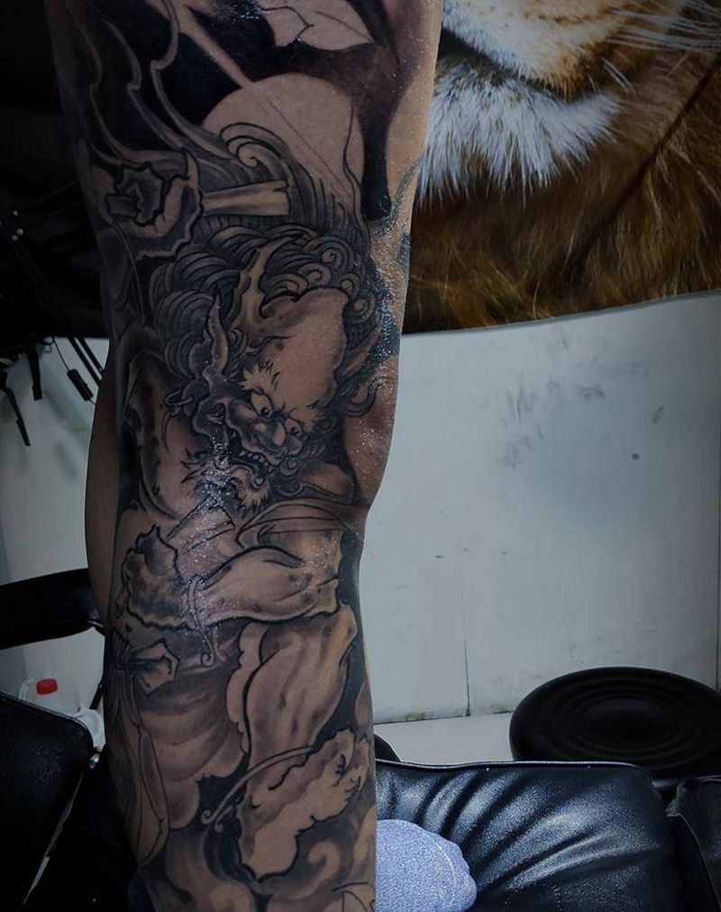 雷神花腿纹身图片_腿部新传统老传统雷神花腿纹身图案