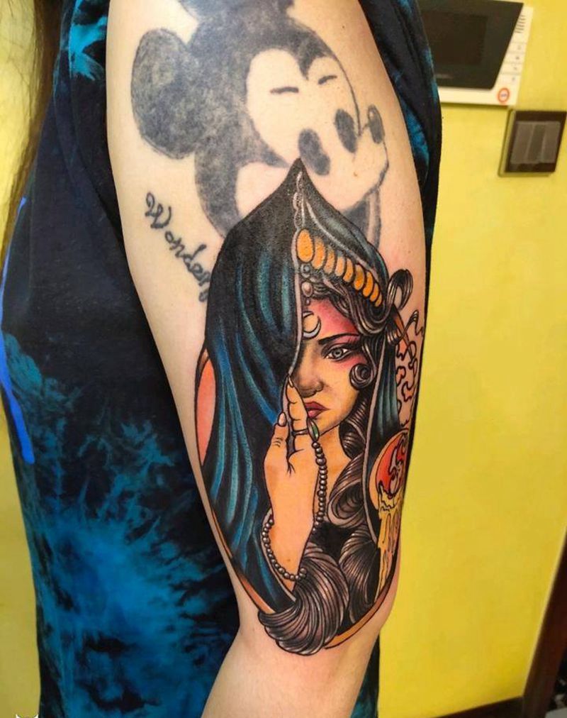 欧美新传统美女纹身图片_手臂新传统New School遮盖纹身图案