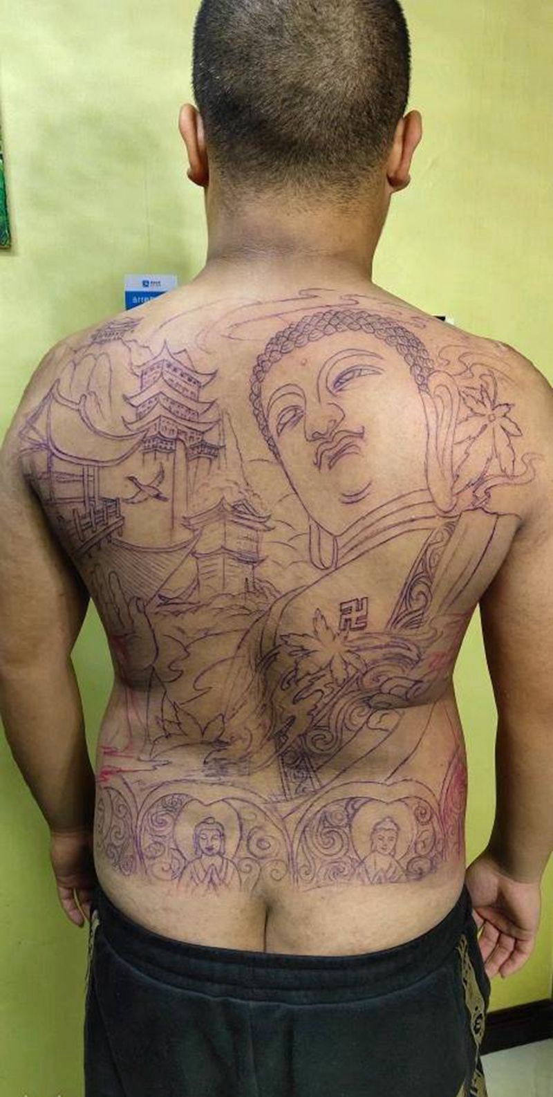 大日如来纹身图片_背部新传统纹身图案