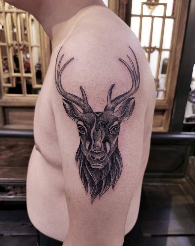 鹿头遮盖纹身图片_手臂纹身图案