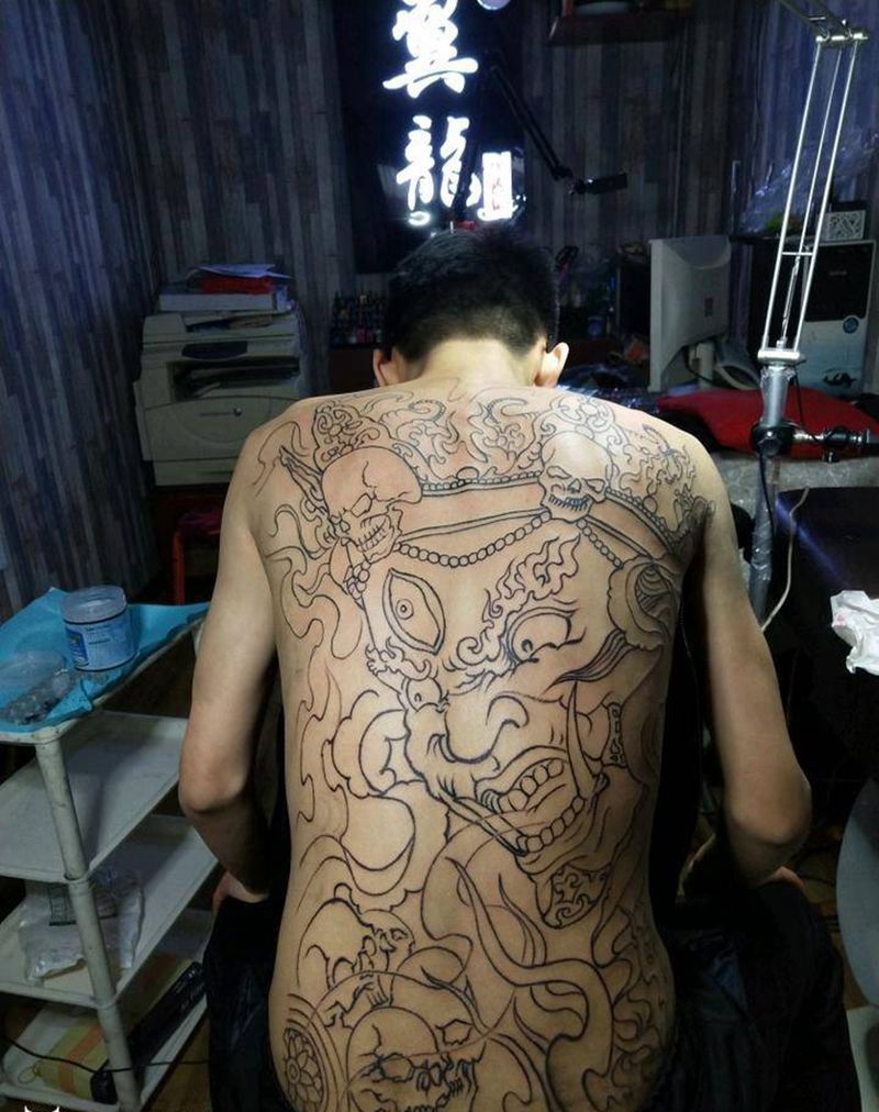 大黑天纹身图片_背部传统鬼神手稿纹身图案