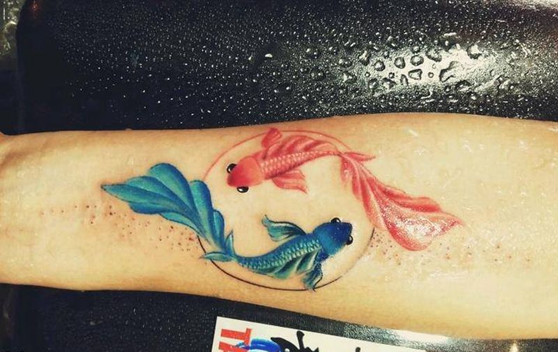 双鱼纹身图片_手臂传统动物成品手稿插画纹身图案