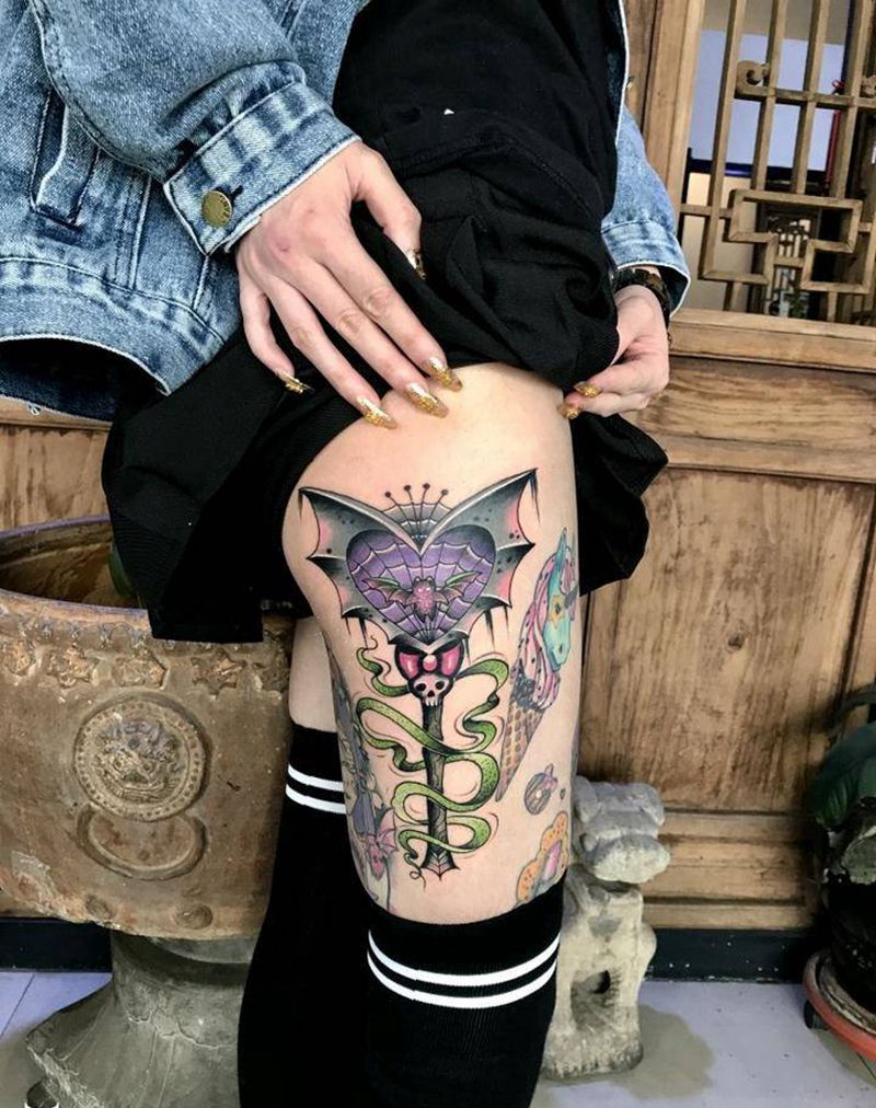 蝠纹身图片_腿部New School纹身图案