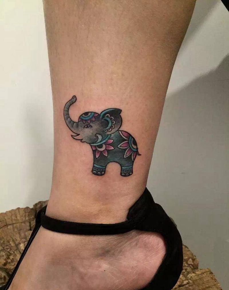 小象纹身图片_成品腿部传统清新动物原创纹身图案