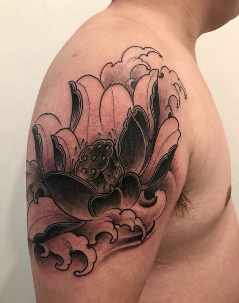 荷花纹身图片_成品传统植物纹身图案