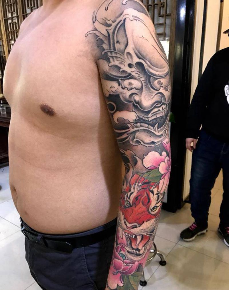 般若花臂纹身图片