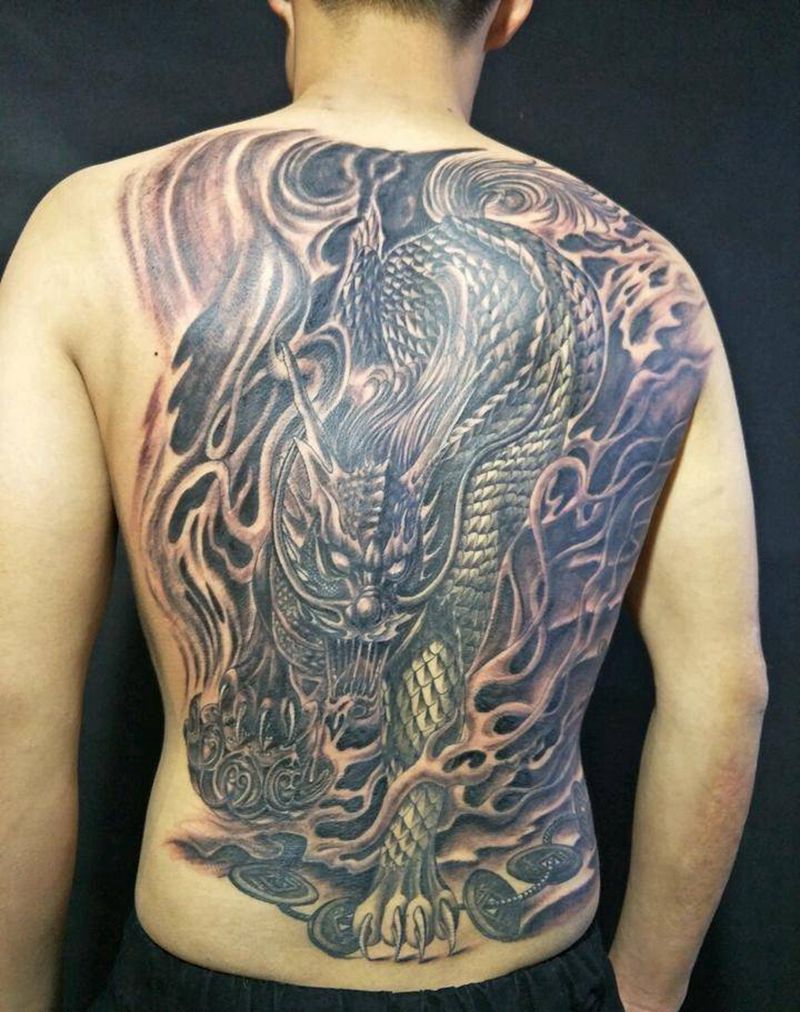 招财麒麟纹身图片_背部传统动物鬼神成品手稿纹身图案