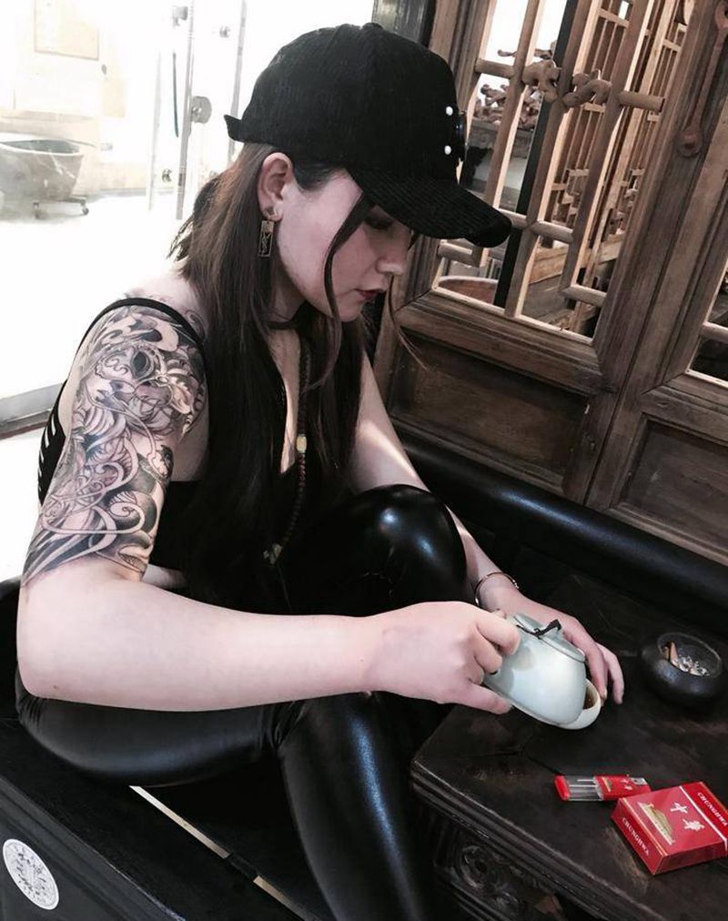 面具纹身图片_手臂新传统纹身图案