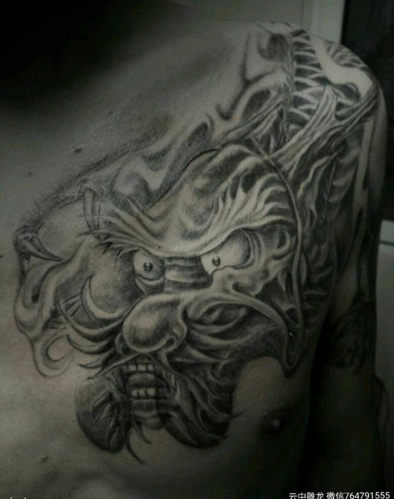 《驭龙》纹身图片_肩部胸部传统动物龙关公成品纹身图案
