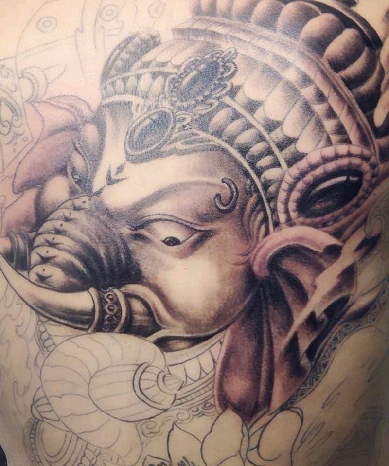 象神纹身图片_背部新传统纹身图案