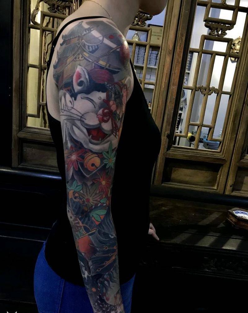 招财猫纹身图片_手臂新传统纹身图案