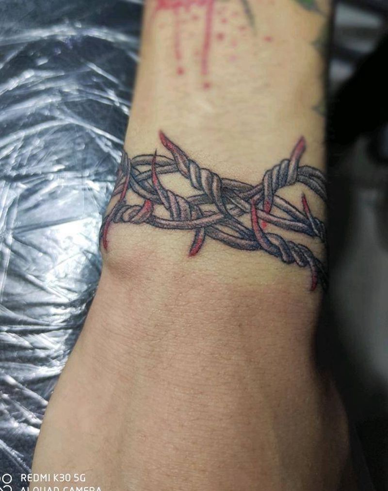 铁丝网手串纹身图片_手臂手部欧美写实New School纹身图案