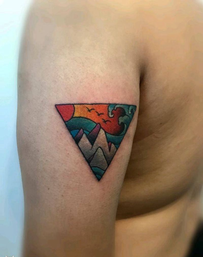 三角纹身图片_几何纹身图案