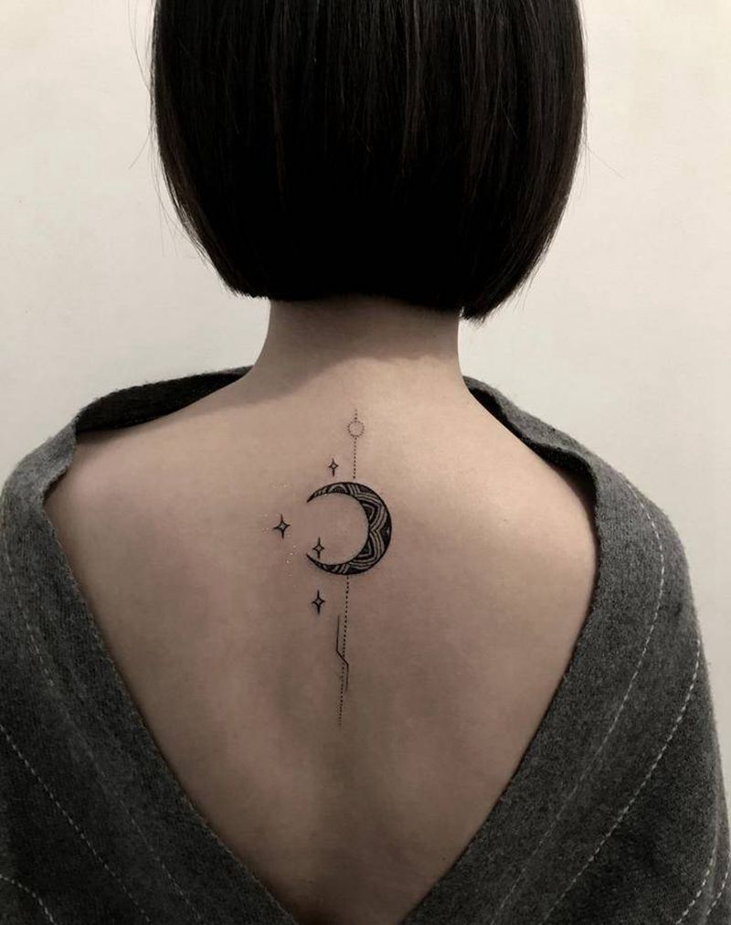 小清新月亮纹身图片_点刺纹身图案