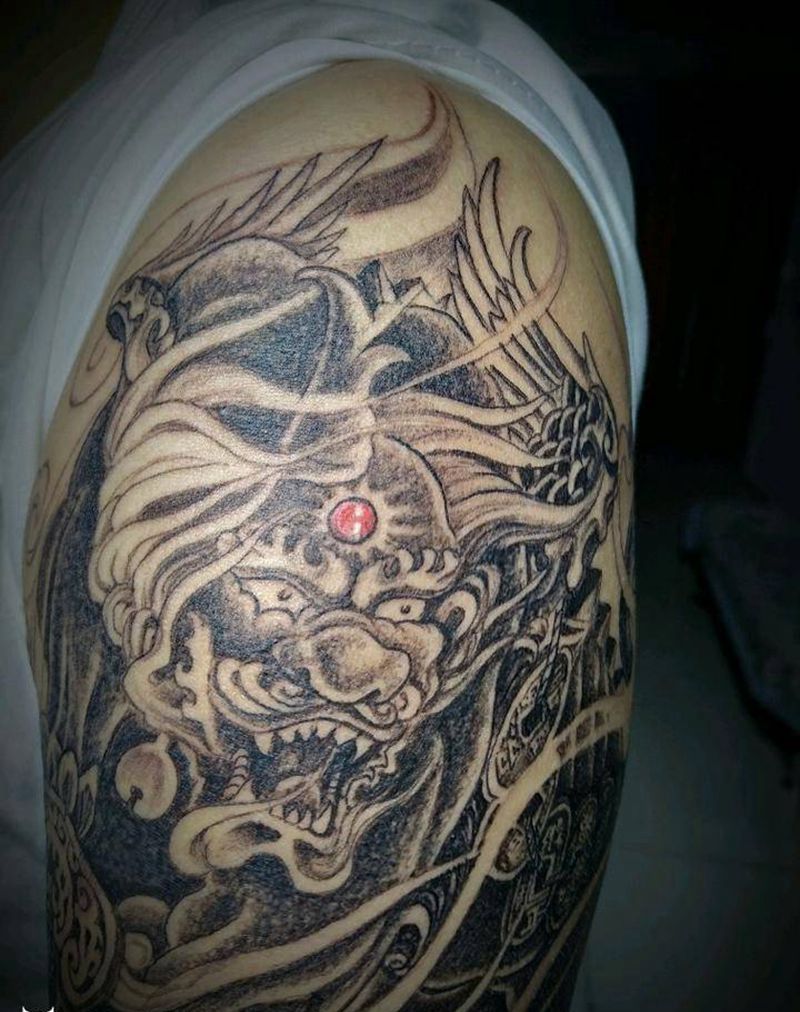 貔貅纹身图片_手臂点刺新传统纹身图案
