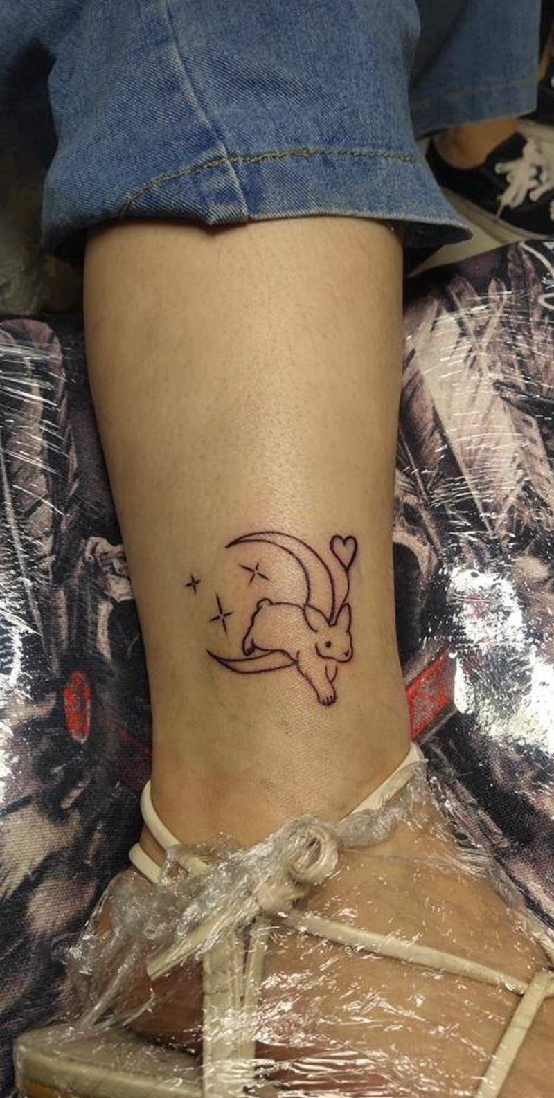 小清新纹身图片_腿部老传统纹身图案