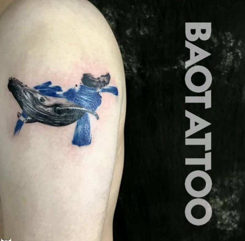 鲸纹身图片_手臂成品纹身图案