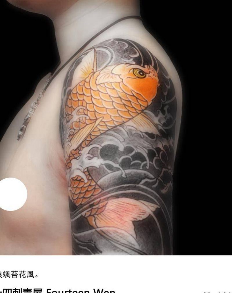 鱼纹身图片_手臂老传统纹身图案