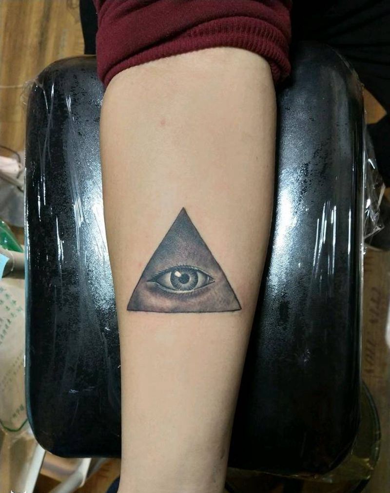 上帝之眼纹身图片_手臂传统人物原创成品手稿纹身图案