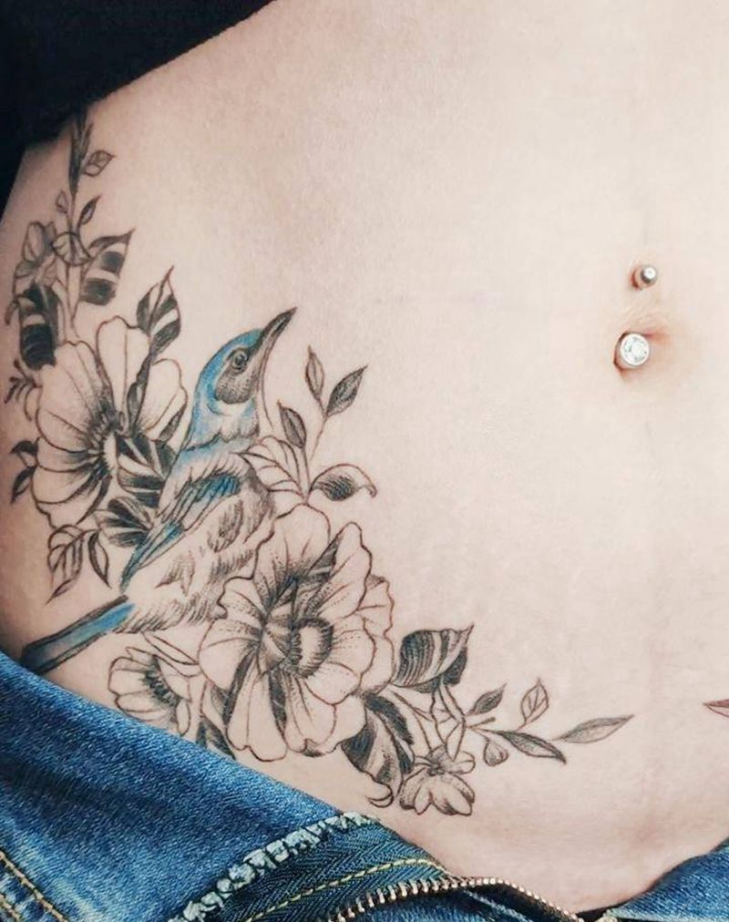 素花遮盖妊娠纹恢复后纹身图片_腹部新传统欧美写实纹身图案