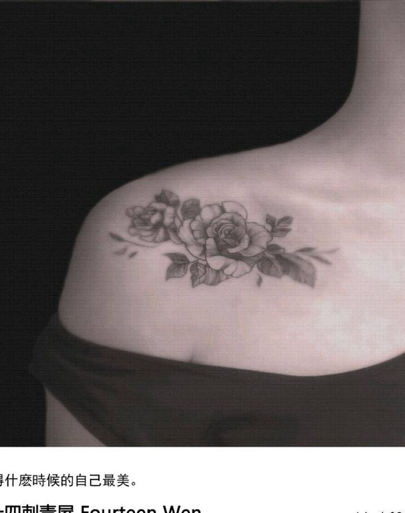 花纹身图片_肩部点刺纹身图案