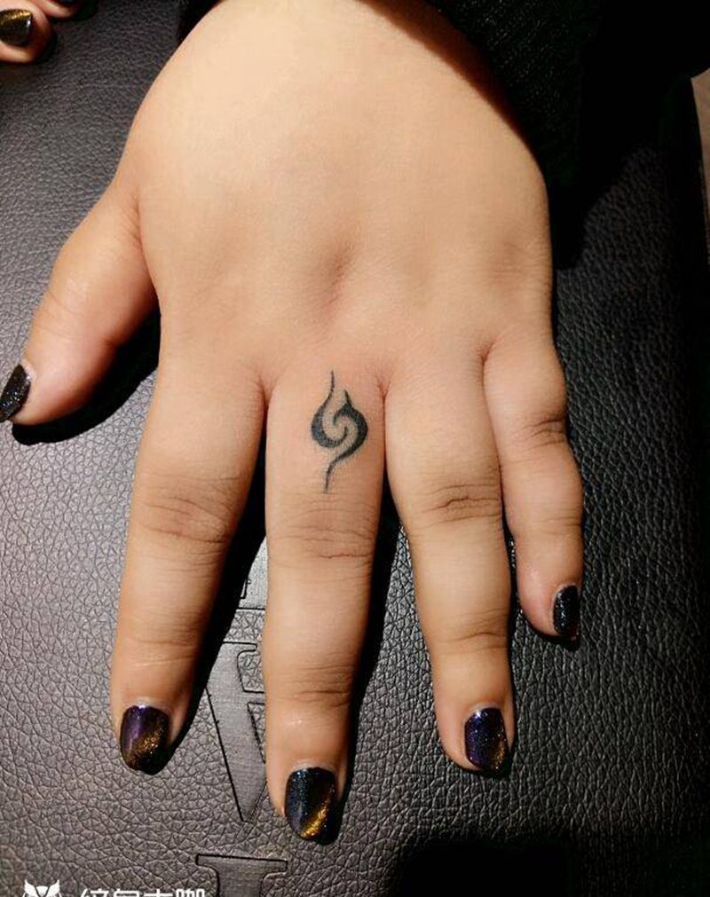 小清新手指纹身图片_图腾手指纹身图案