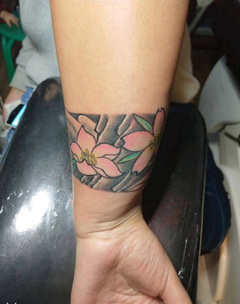 樱花之恋纹身图片_手臂传统植物静物原创成品手稿插画纹身图案