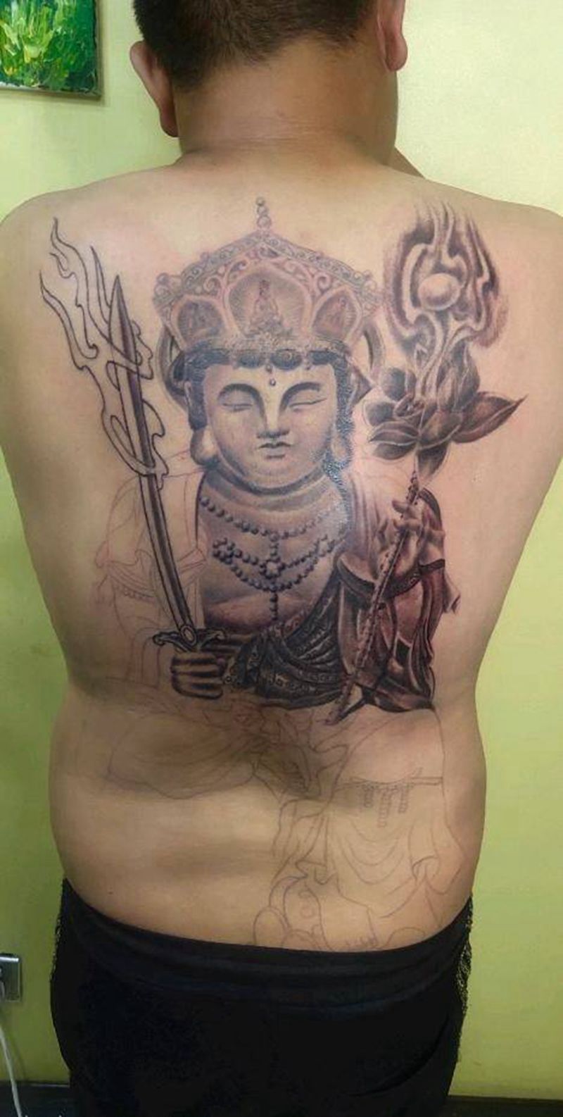 虚空藏菩萨纹身图片_背部新传统纹身图案