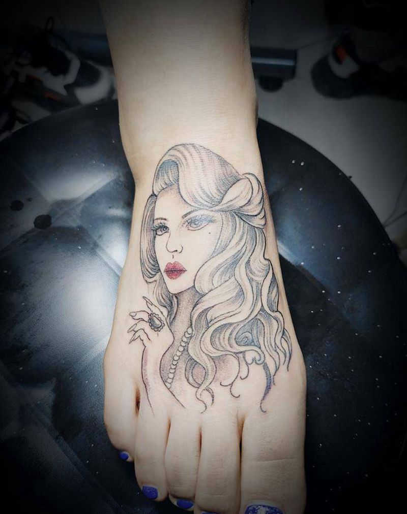 脚面纹身纹身图片_脚部New School新传统纹身图案