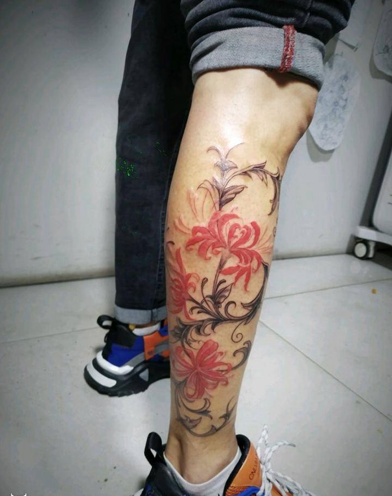 彼岸花藤蔓纹身图片_腿部新传统纹身图案