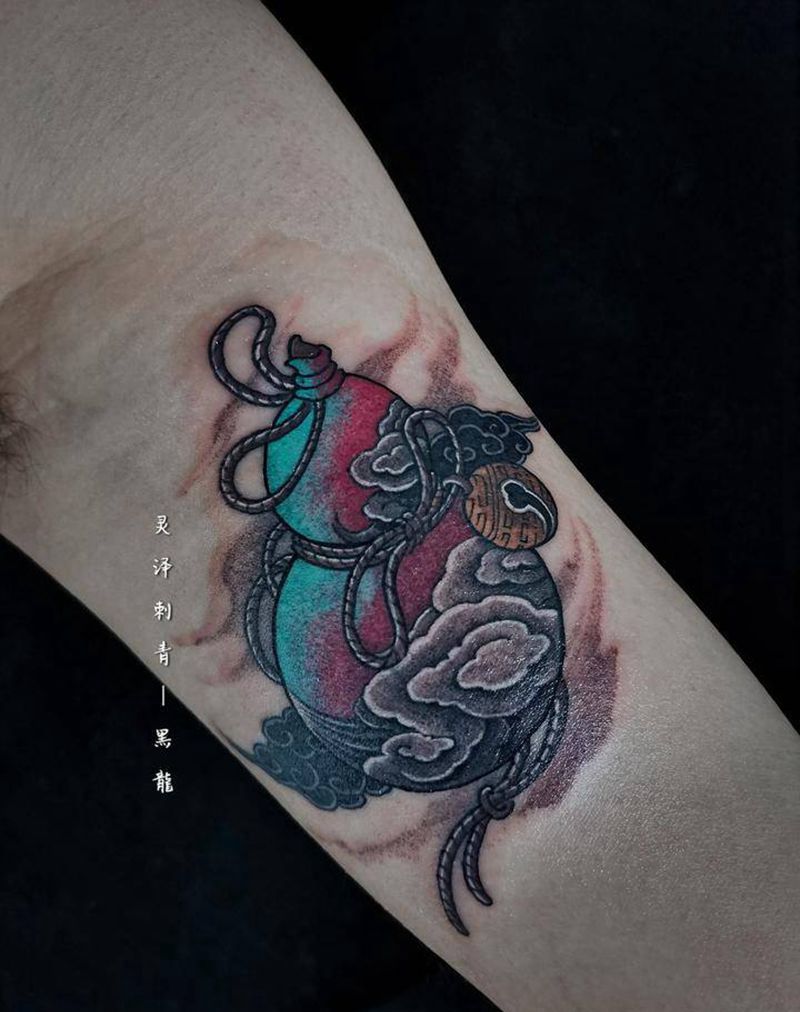 原创祥云小葫芦纹身图片_手臂新传统葫芦祥云纹身图案