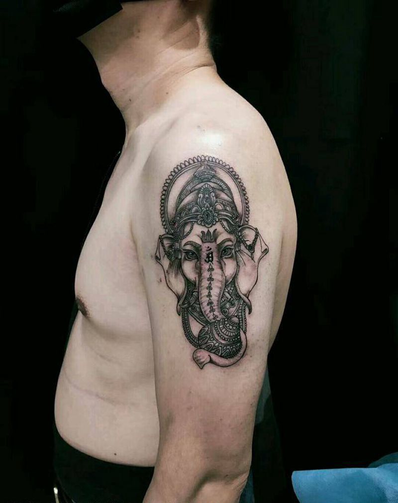 吉象纹身图片_手臂新传统纹身图案