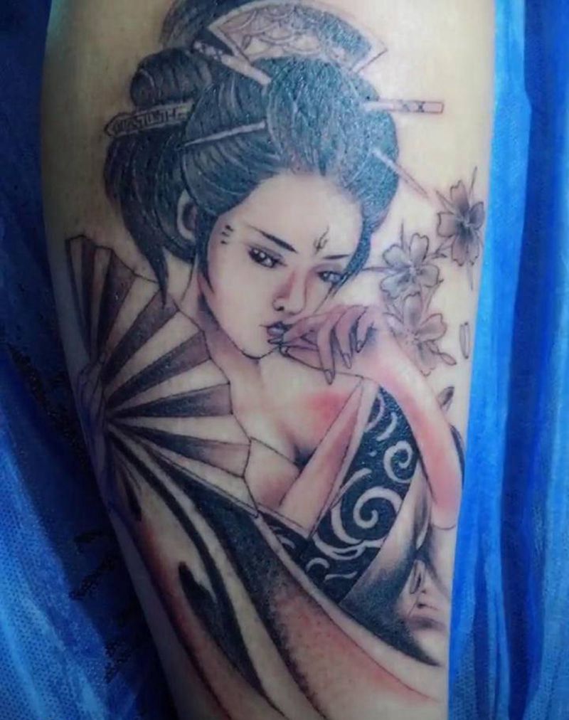 艺妓纹身图片_新传统纹身图案