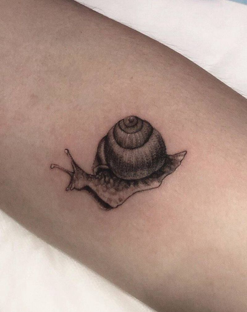 、纹身图片_手臂欧美写实纹身图案