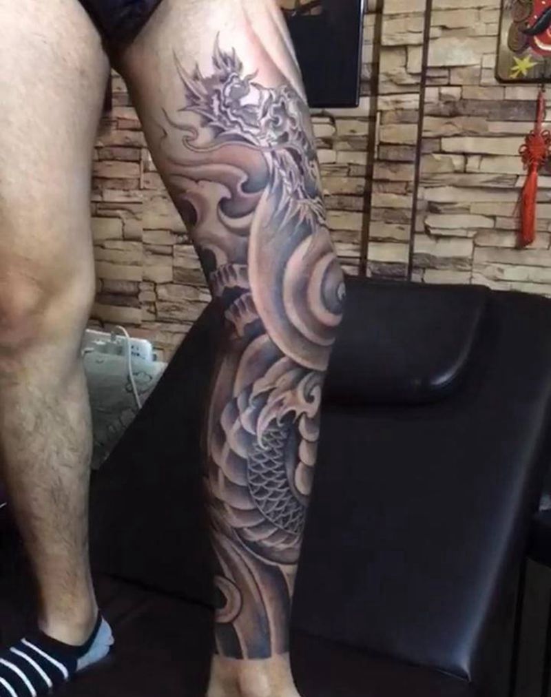 老传统龙腿纹身图片_老传统纹身图案