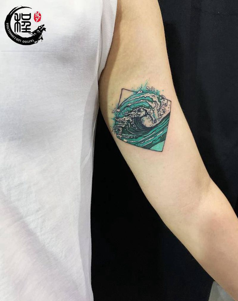 浪花纹身图片_手臂新传统New School纹身图案