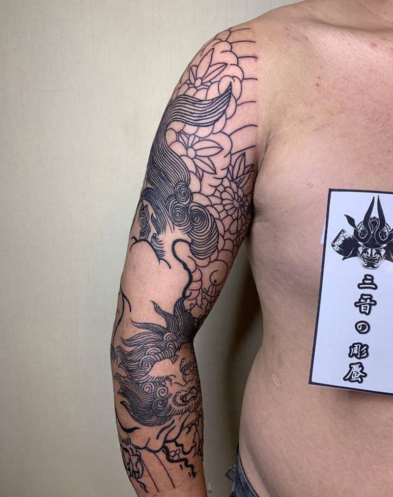 唐狮七分袖纹身图片_手臂老传统纹身图案