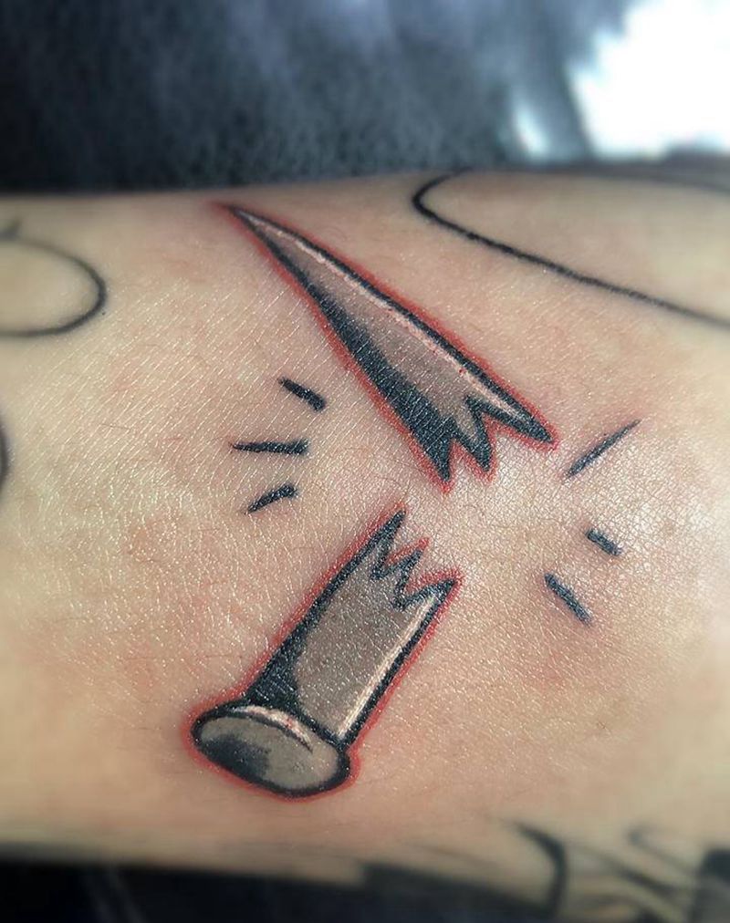 钉子纹身图片_Old School纹身图案