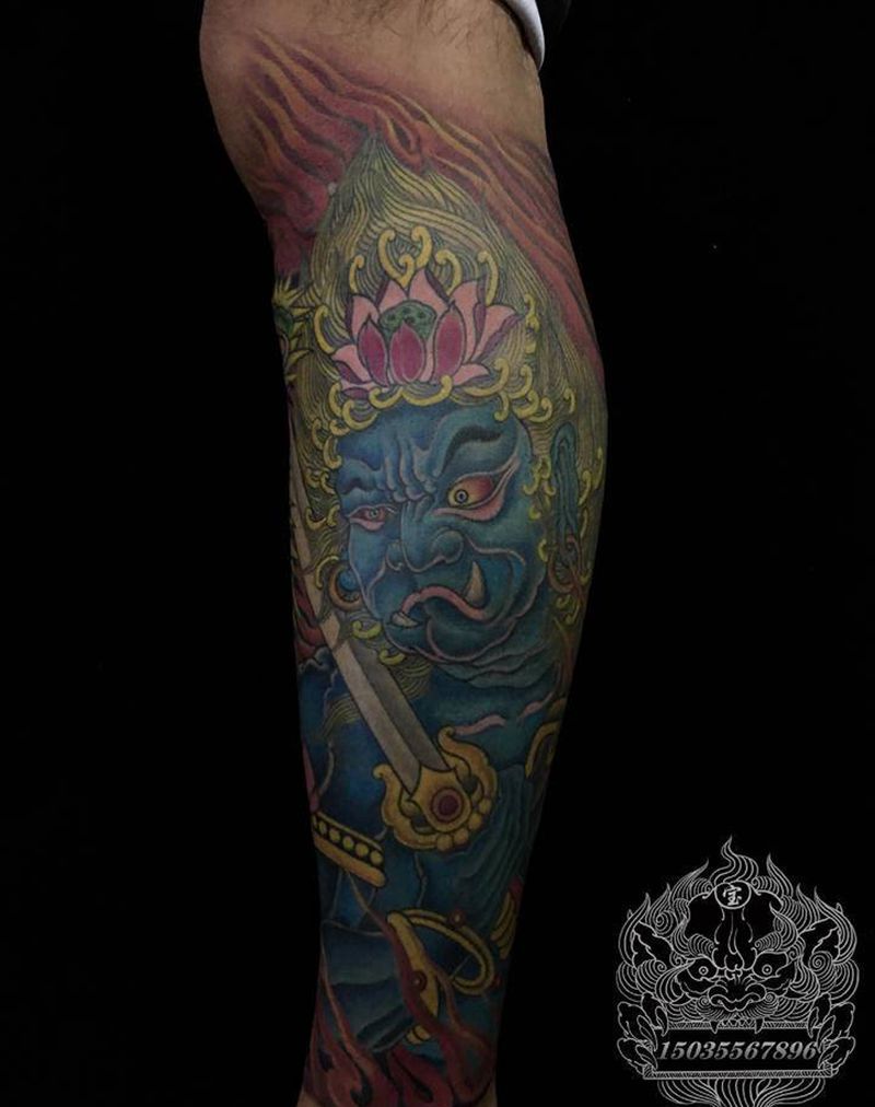 包小腿不动明王纹身图片_腿部新传统不动明王龙纹身图案